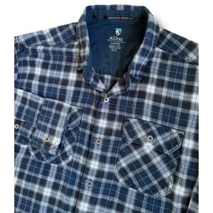 Kuhl Mens Blue Plaid Flannel Button Down Shirt Large Long Sleeve RN108846